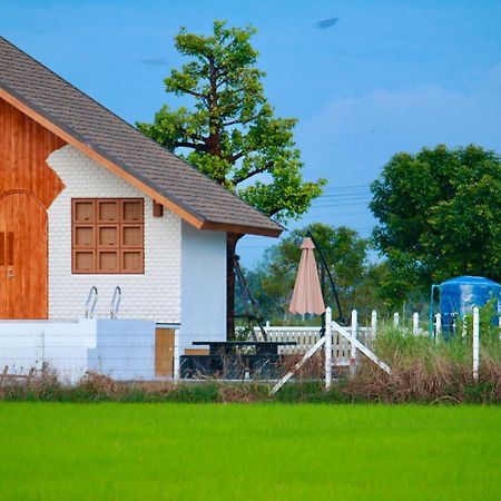 Baanteimfan Pool Villa Suphanburi Exterior photo